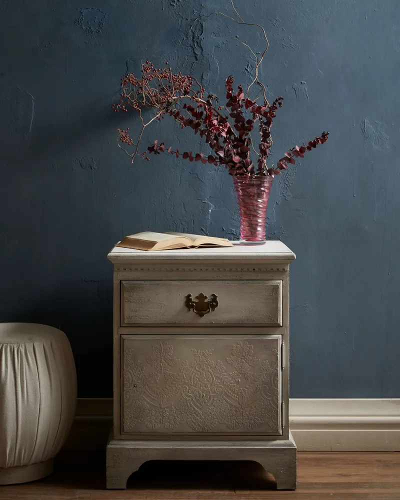 Alchemy Chalk Paint by Fusion Birch styled example 4