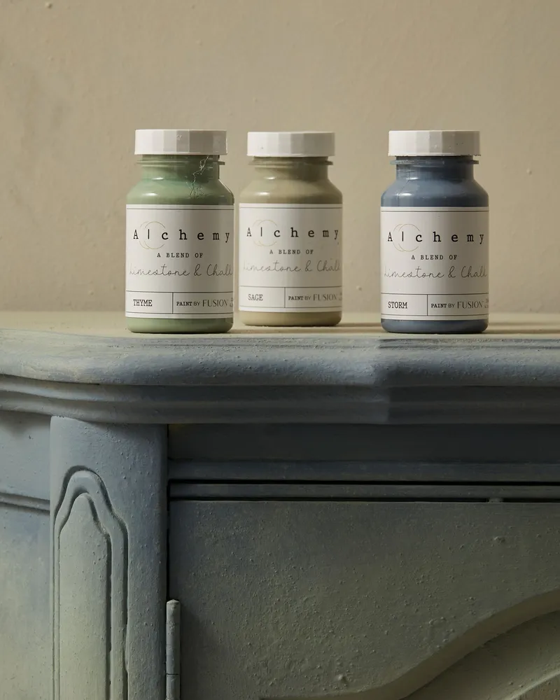 Alchemy Chalk Paint by Fusion Storm styled example 4