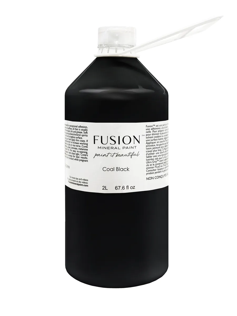 Fusion Mineral Paint Coal Black styled example 3
