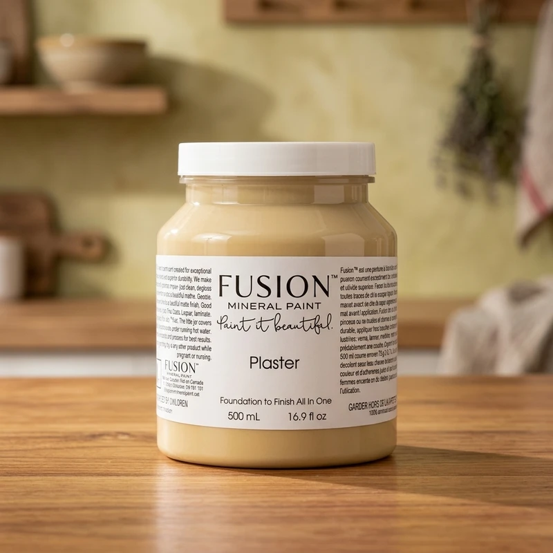 Fusion Mineral Paint jar in color Plaster